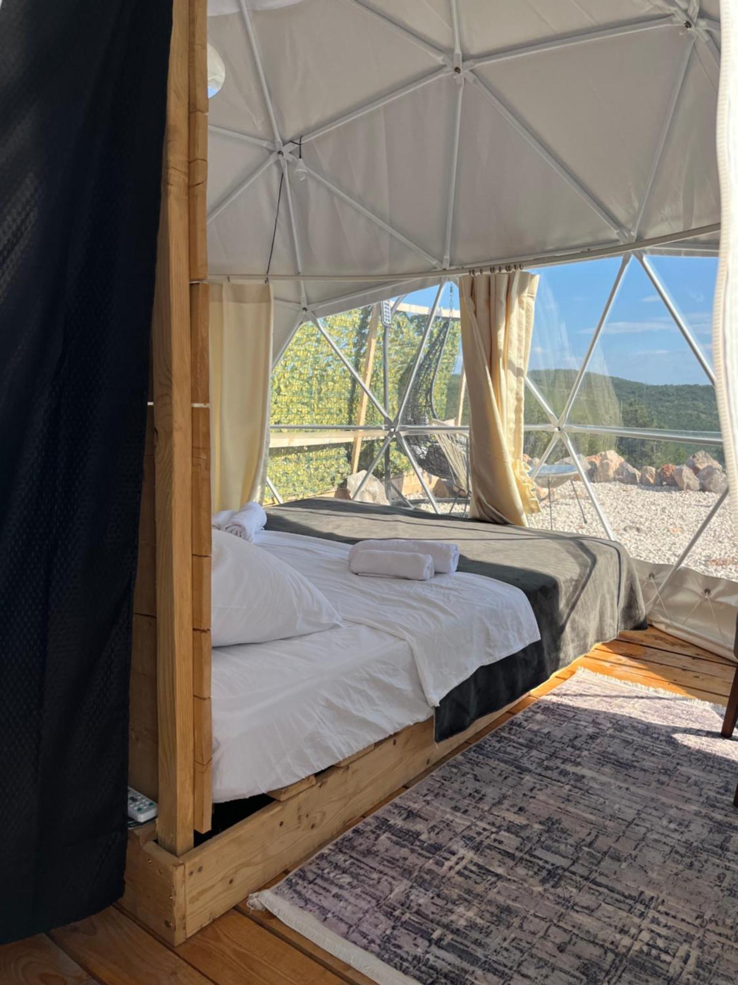 Glamping Peninsula Lustica Rose Villa Tivat Kültér fotó