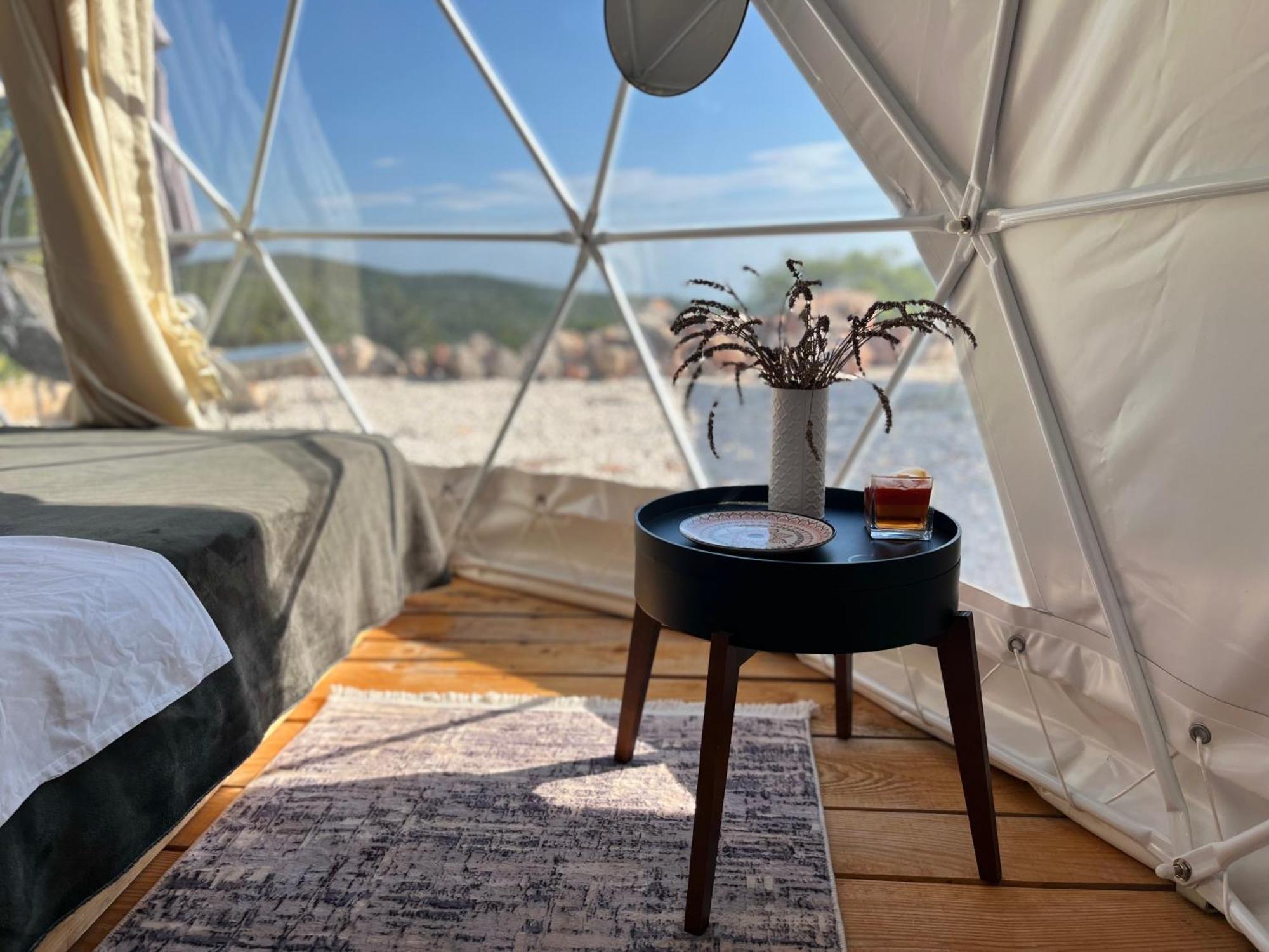 Glamping Peninsula Lustica Rose Villa Tivat Kültér fotó