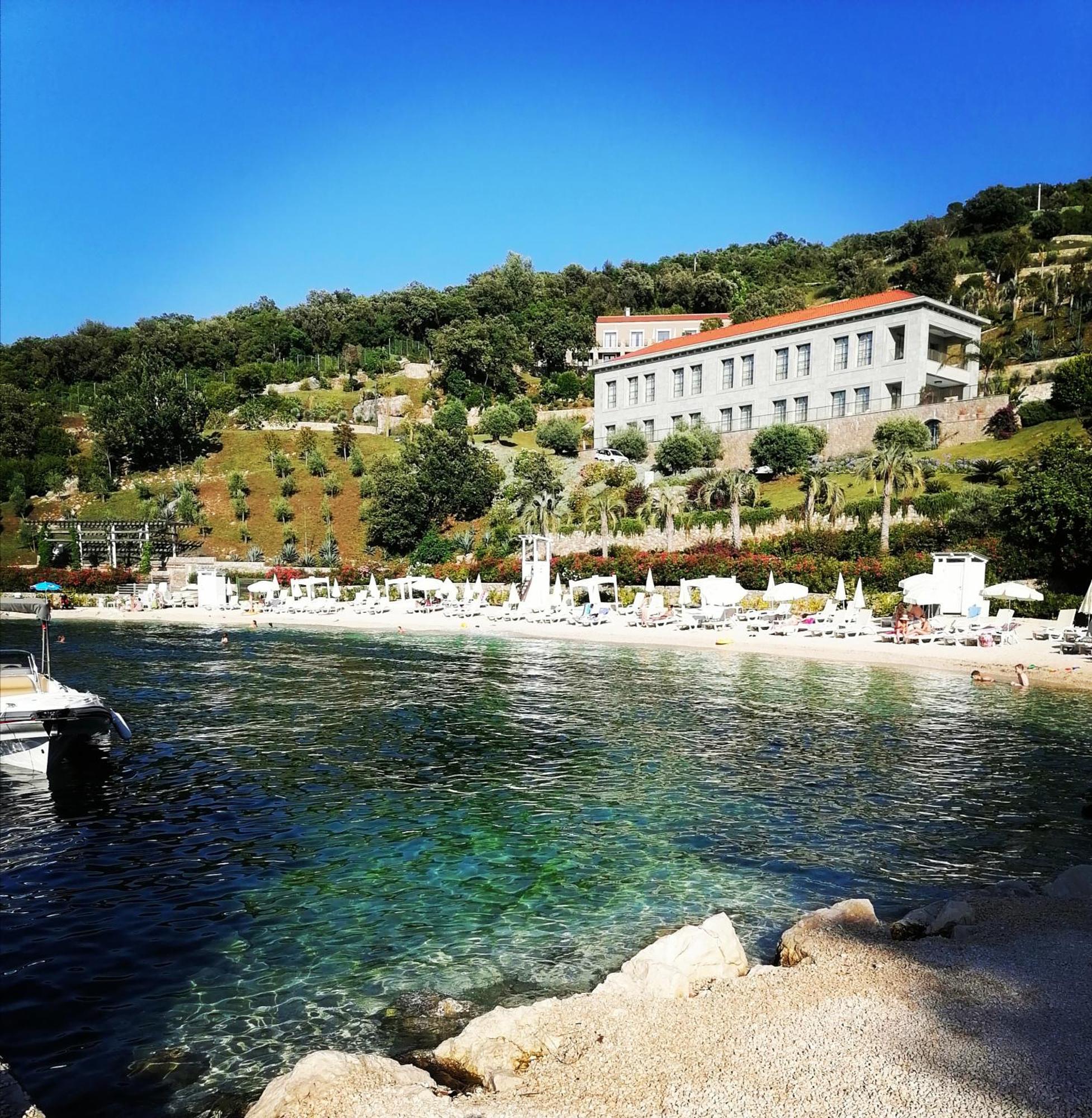 Glamping Peninsula Lustica Rose Villa Tivat Kültér fotó